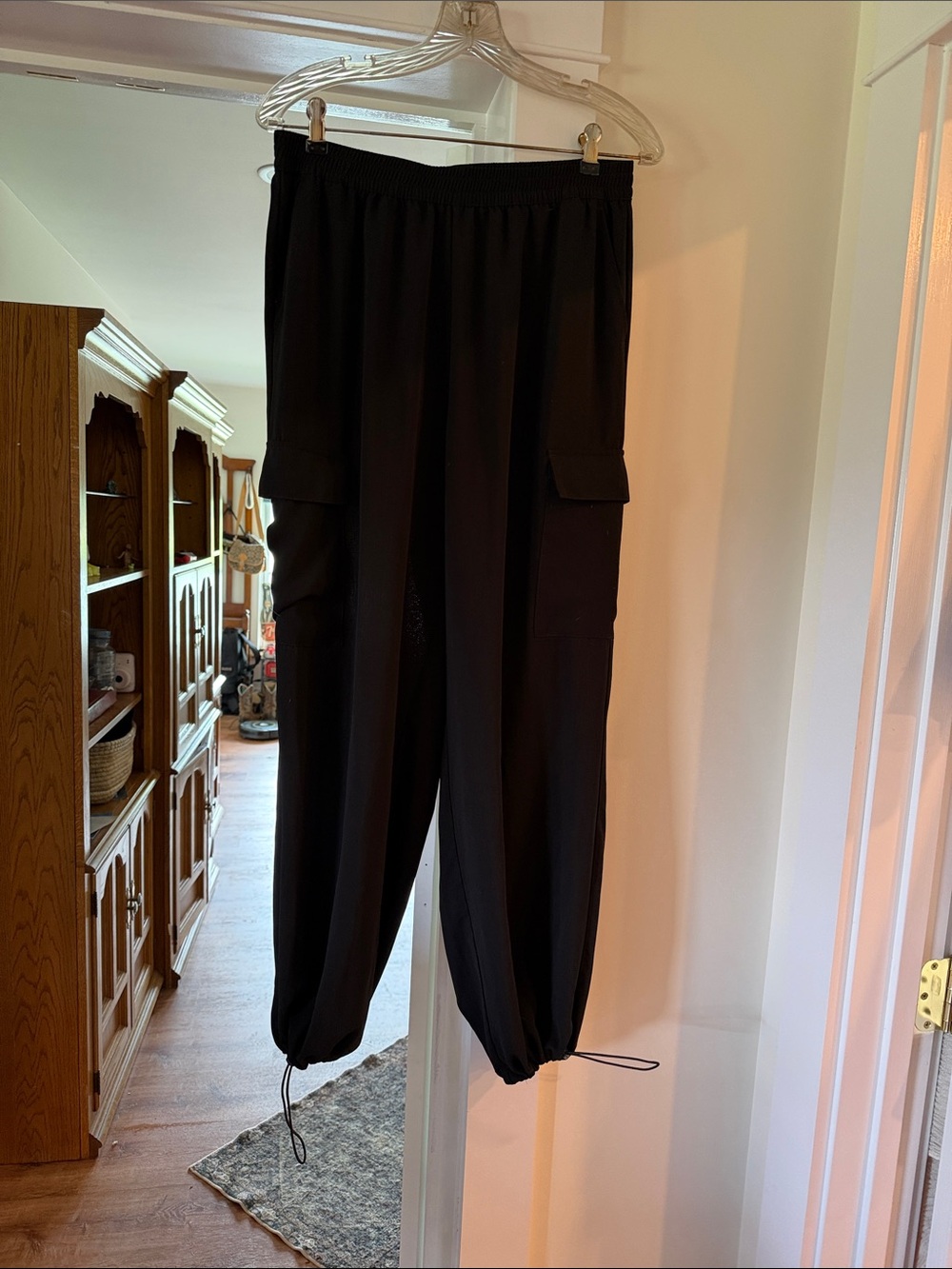 Black Cargo Jogger Pants - Comfortable Everyday Wear